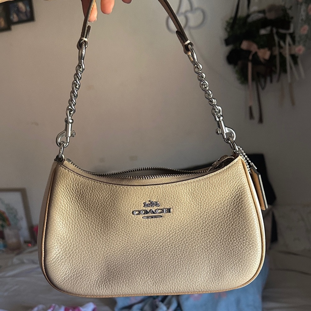 Coach Cream Teri Shoulder Bag